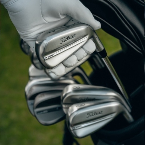 Titleist T350 Golf Irons Set (Graphite Shaft Regular) 5-PW-SW